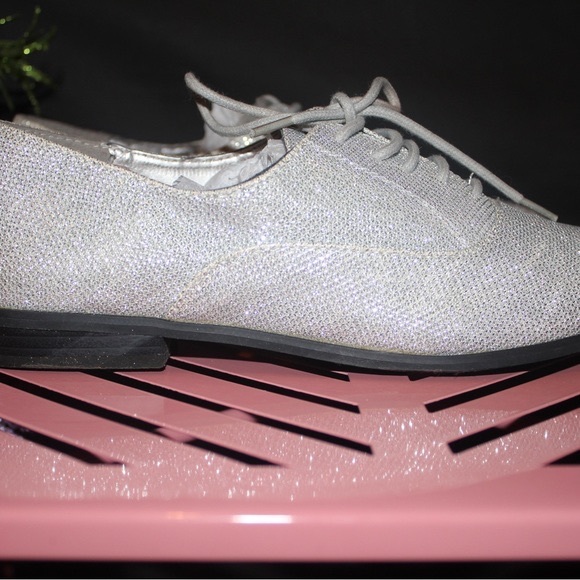 Silver Gliiter Loafer - Picture 5 of 11